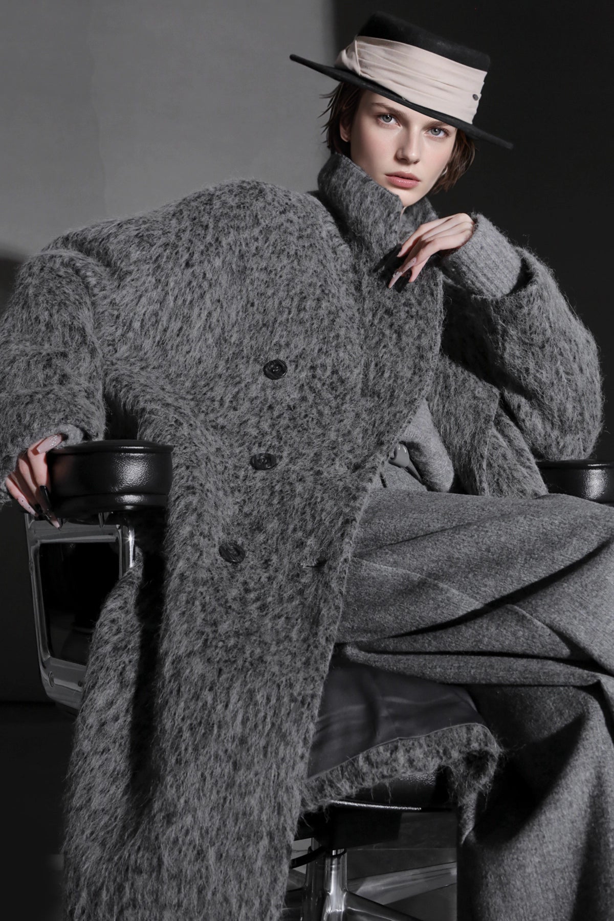 Çift Sıra Düğmeli Elegant Kaliteli Yün Karışımlı Kaban