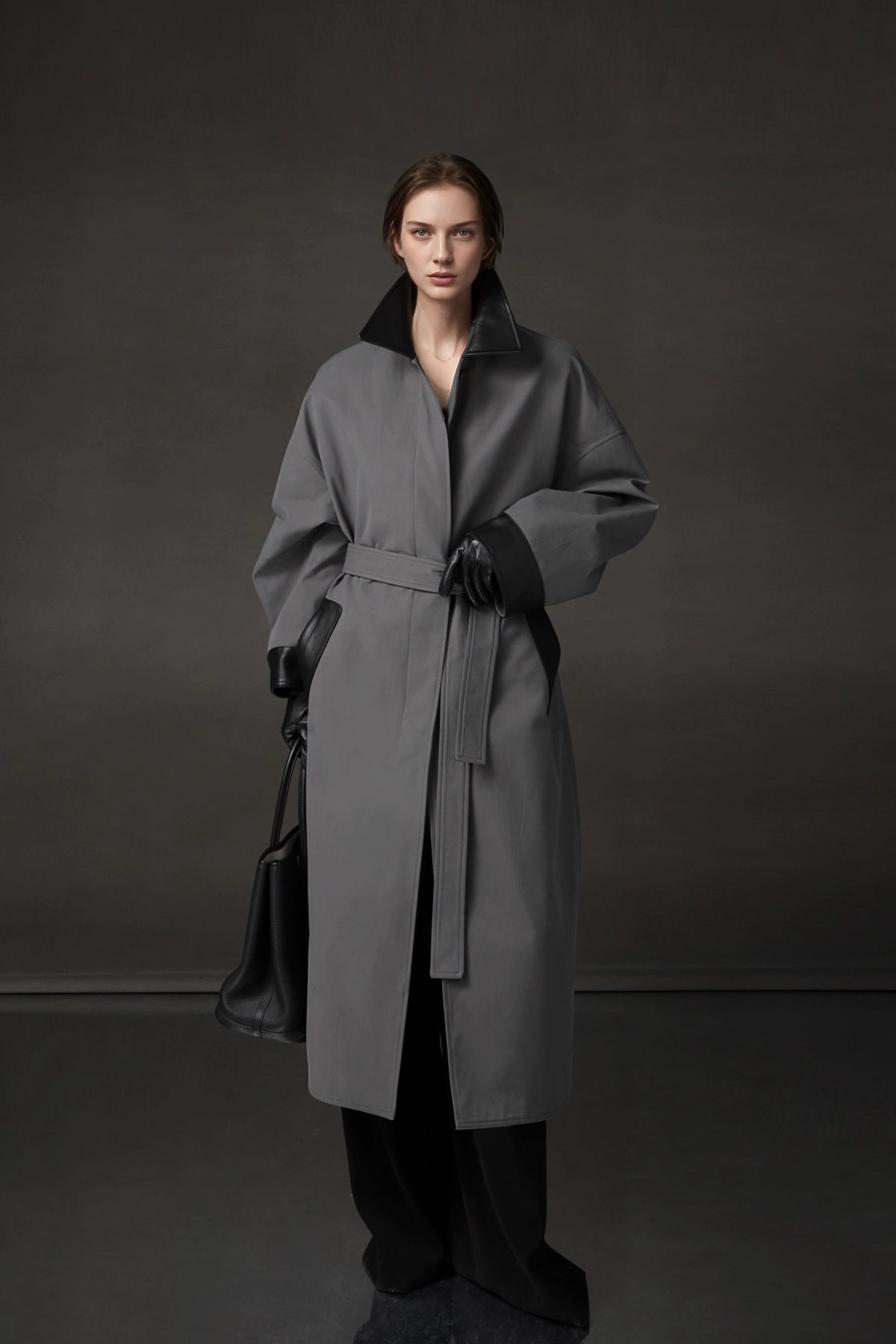 Deri Detaylı Polo Yaka Oversize Uzun Trençkot