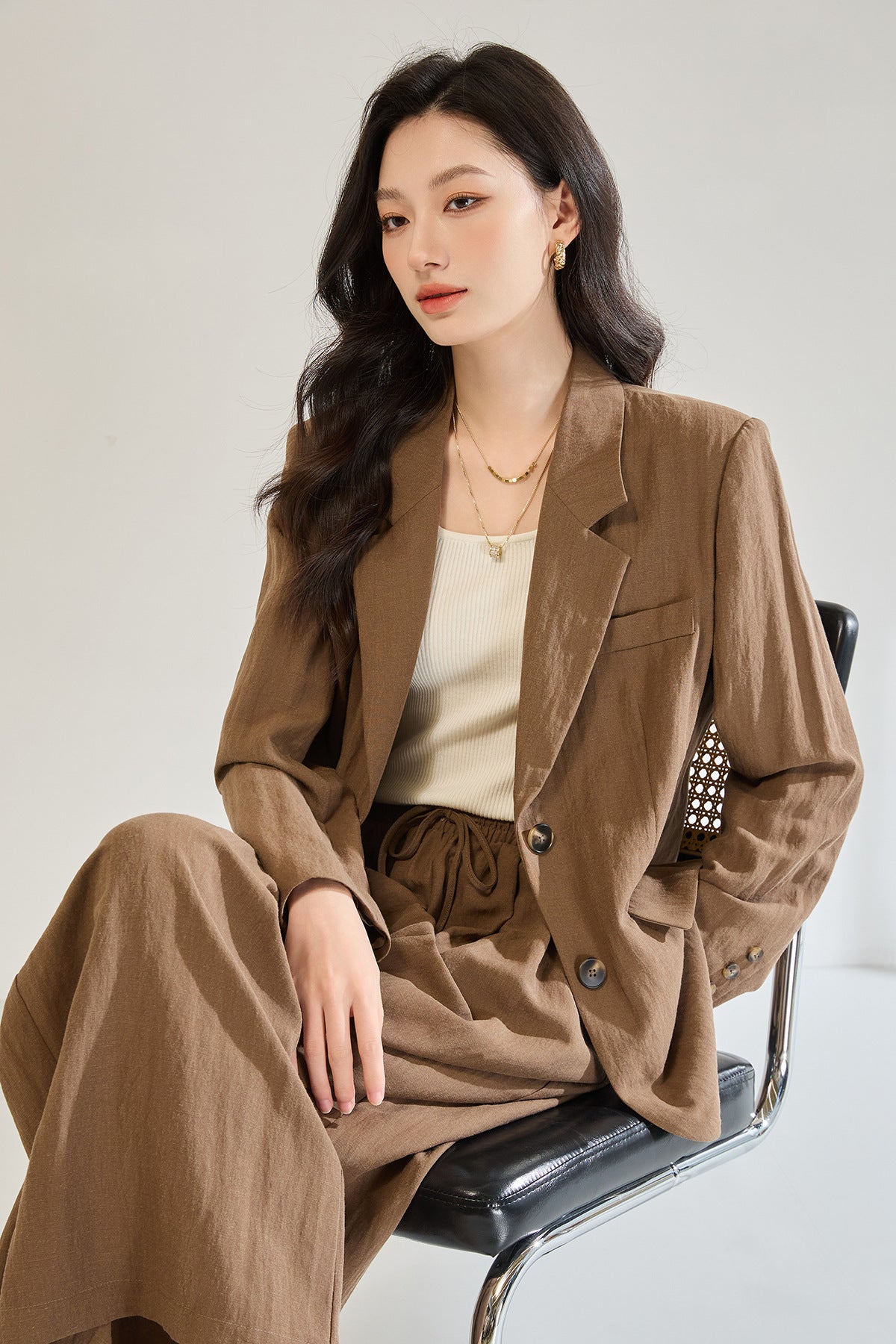 Tencel, Keten ve Rayon Karışımlı Kumaş Takım Elbise