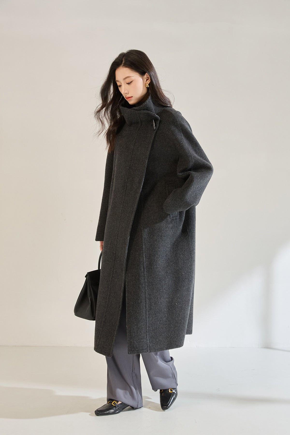 Zamansız Şıklık Yün Karışımlı Kuşaklı Uzun Kaban