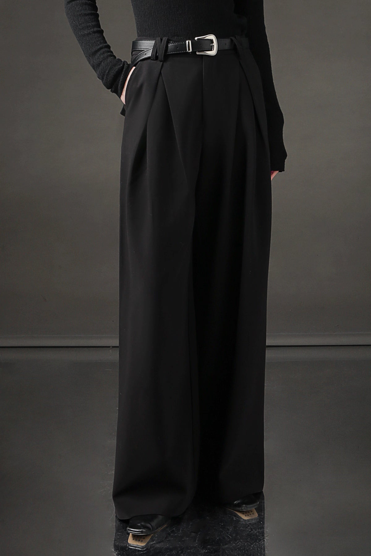 Yüksek Bel Geniş Paça Yün Karışımlı Pantolon