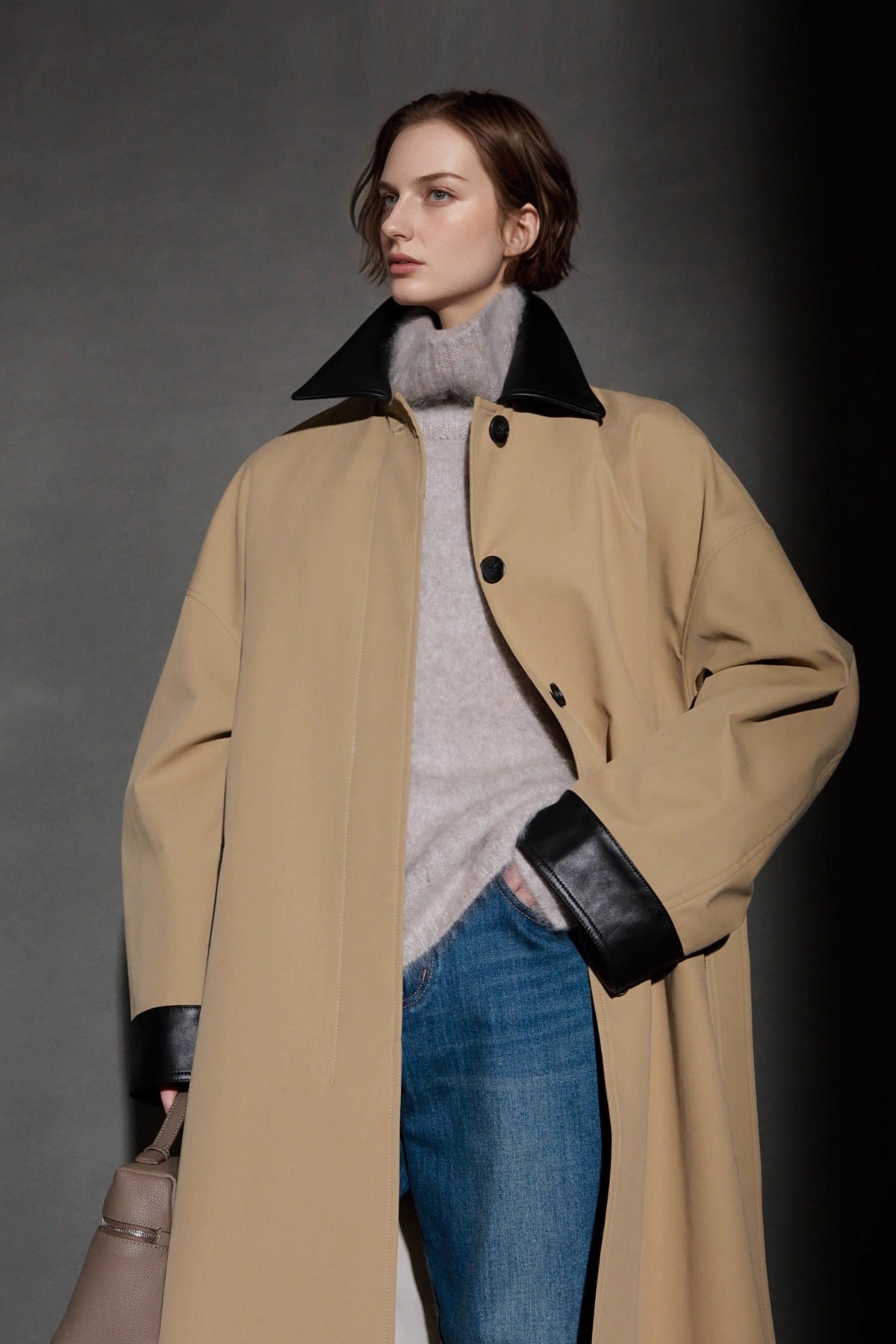 Deri Detaylı Polo Yaka Oversize Uzun Trençkot