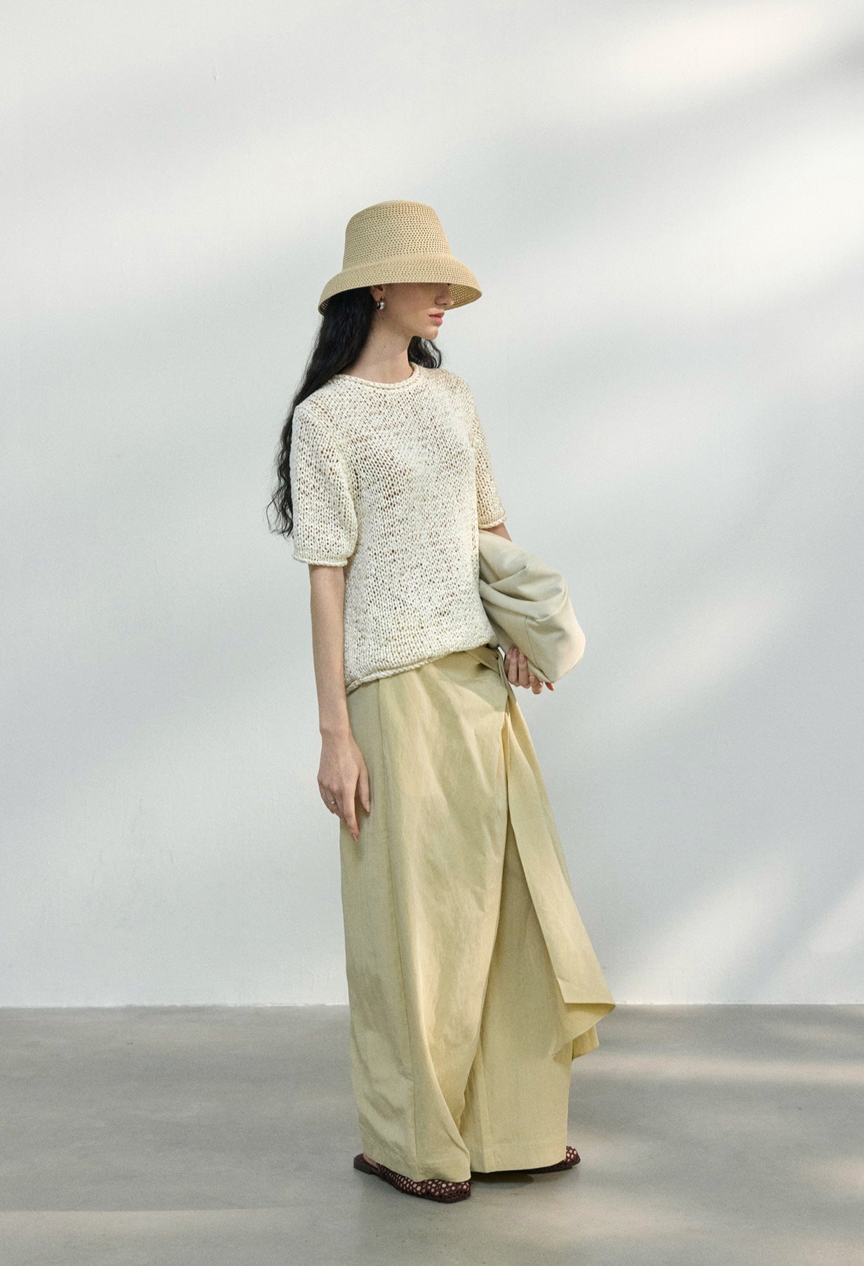 Tencel Kumaş Bağcıklı Kırışmaz Geniş Paça Rahat Pantolon