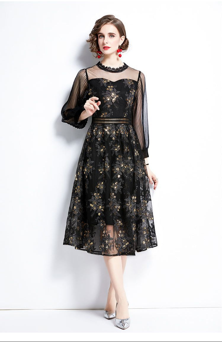 Gece Zarafeti Elbisesi