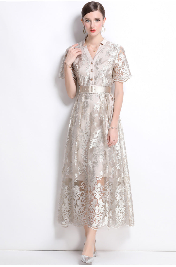 Zarif Işıltı Tül İşlemeli Abiye Elbise