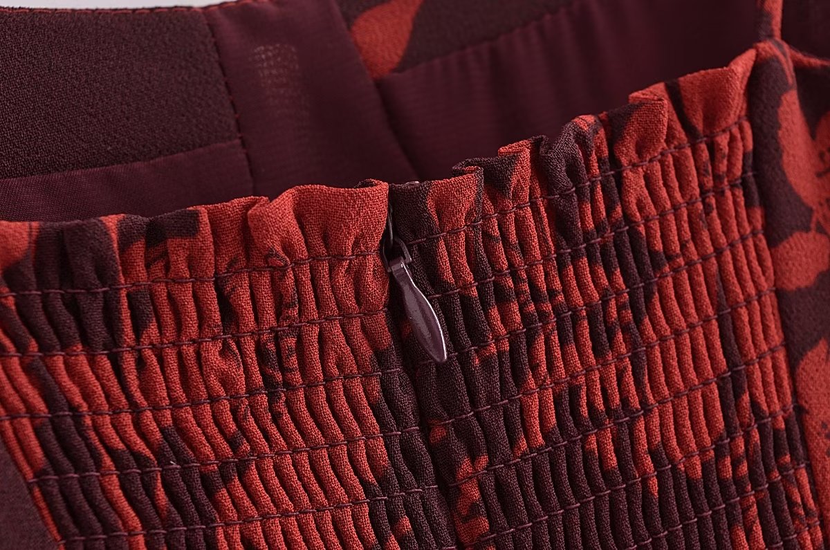 Kırmızı Askılı Yırtmaçlı Bağlamalı Elbise