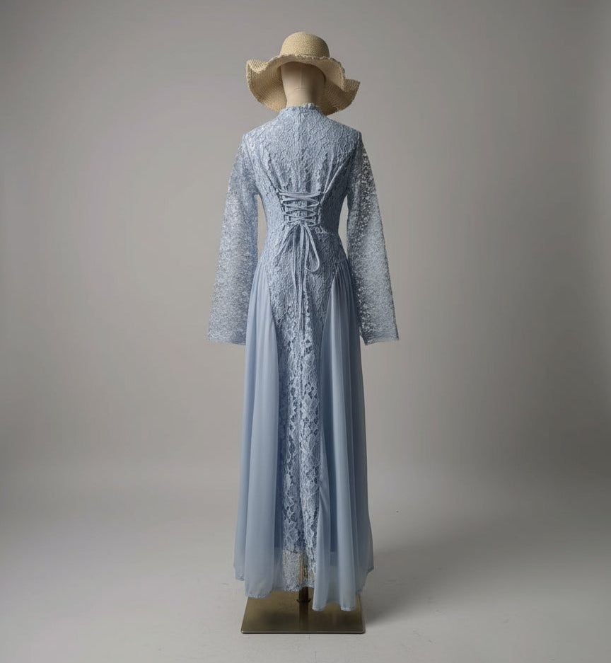 Dantelli İnce Bel Detaylı Şık Uzun Elbise