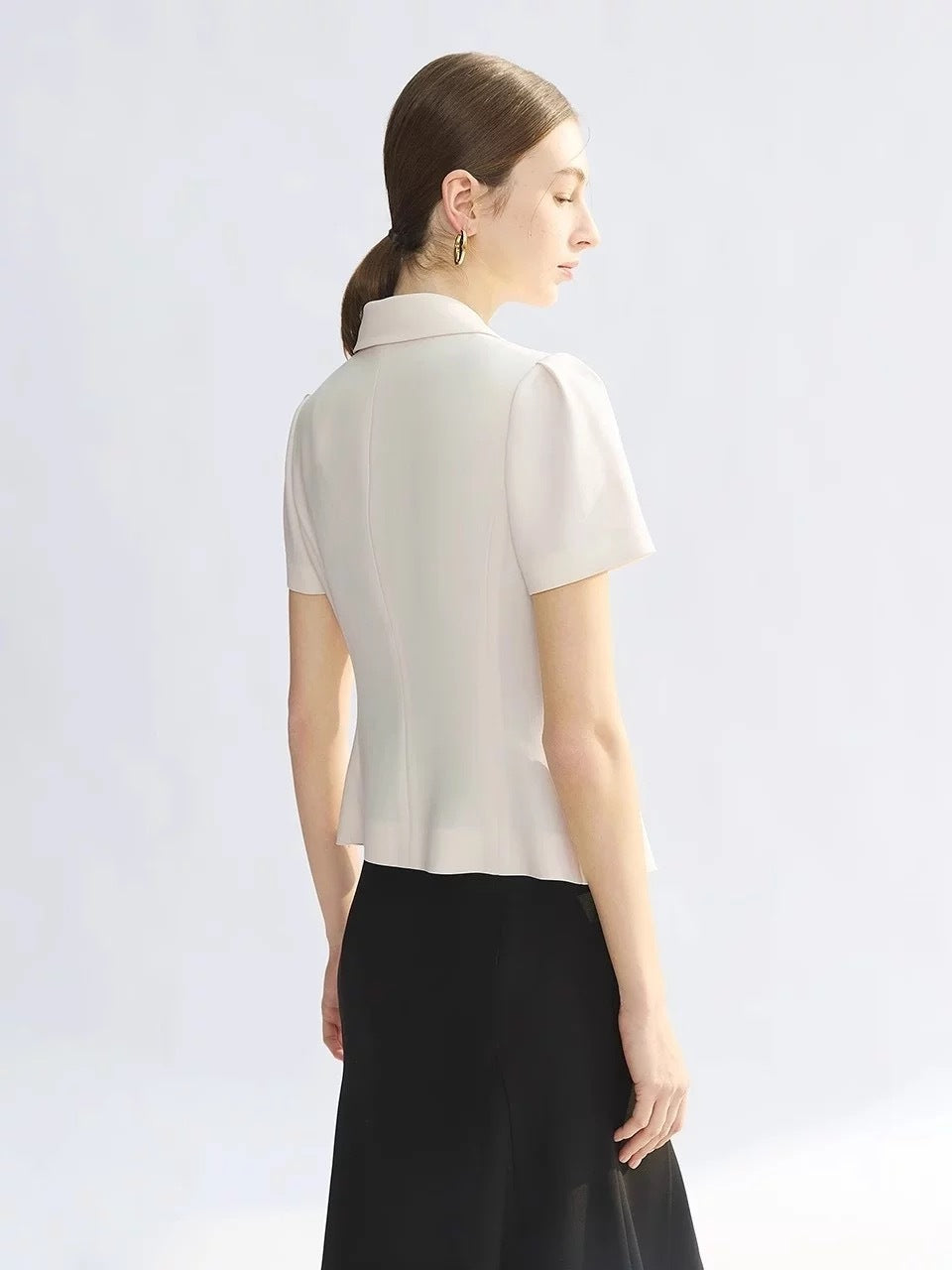 Ofis Şıklığı Slim Fit Kısa Ceket