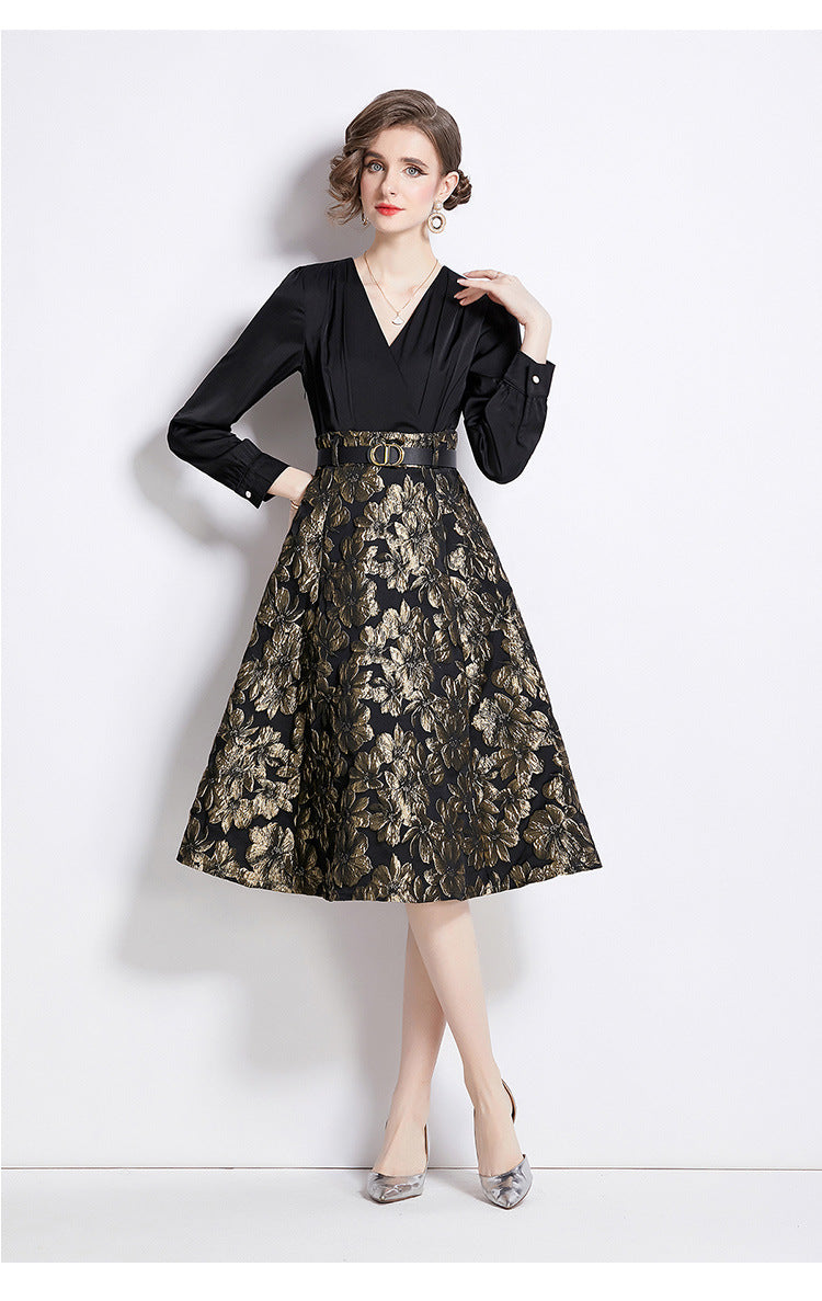 Zarif Jacquard V Yaka Orta Boy Elbise (Kemersiz)