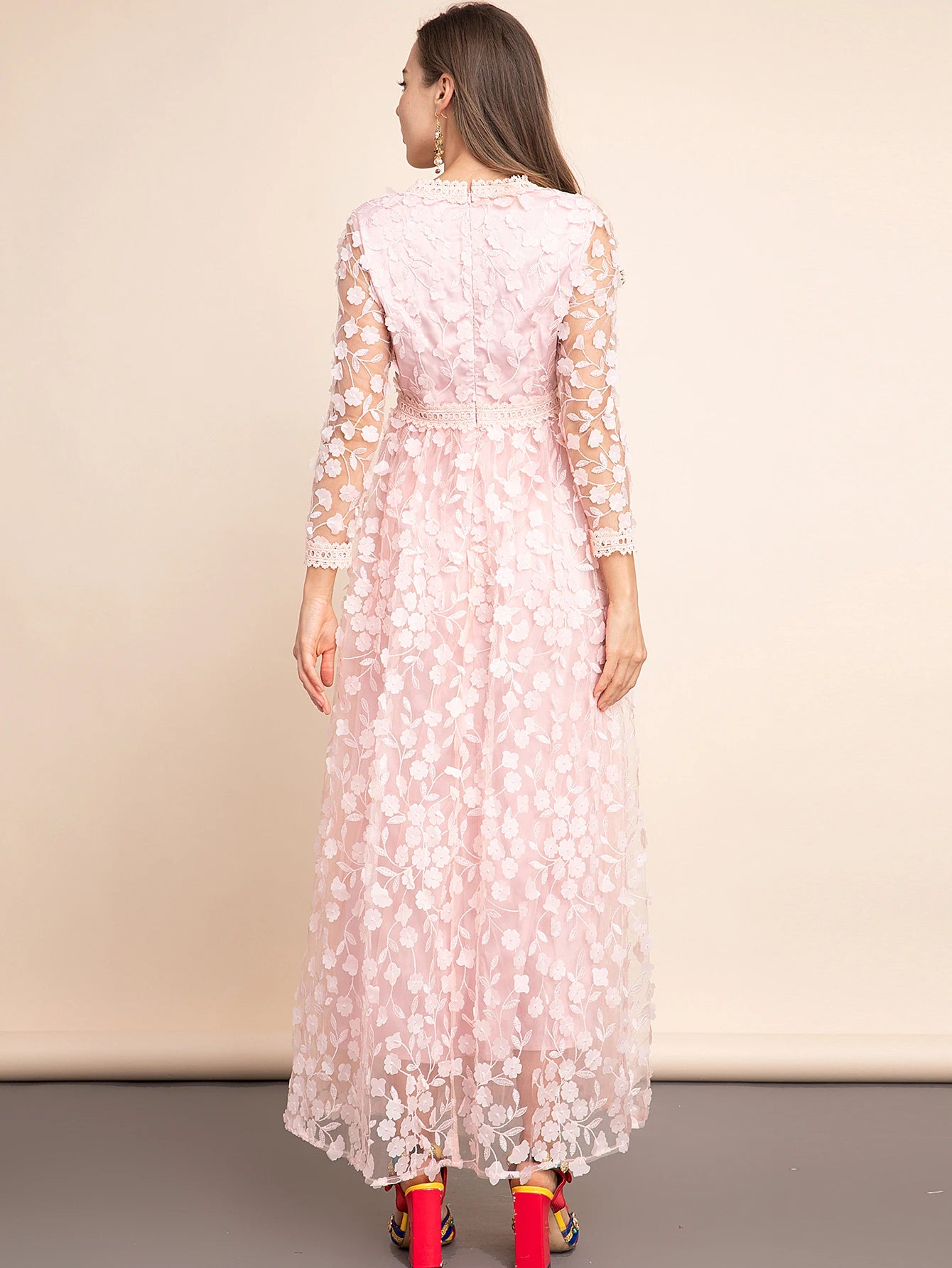 Elegant Nakışlı Pembe Tül Elbise