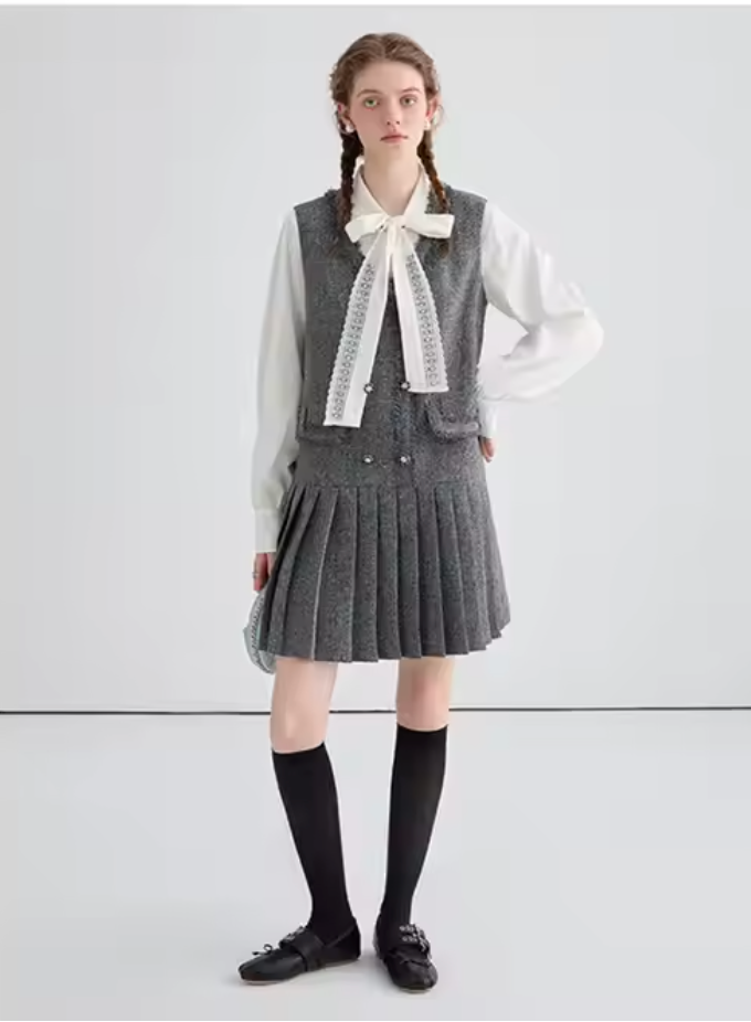 Rahat Preppy V-Yaka Pileli Midi Elbise