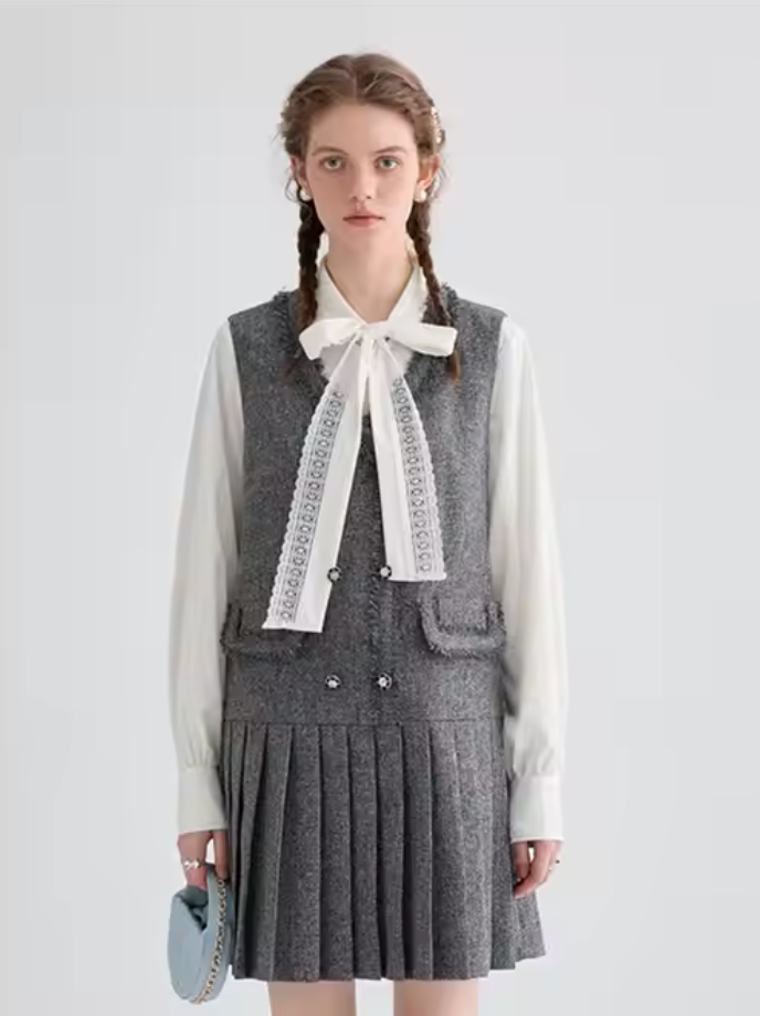 Rahat Preppy V-Yaka Pileli Midi Elbise