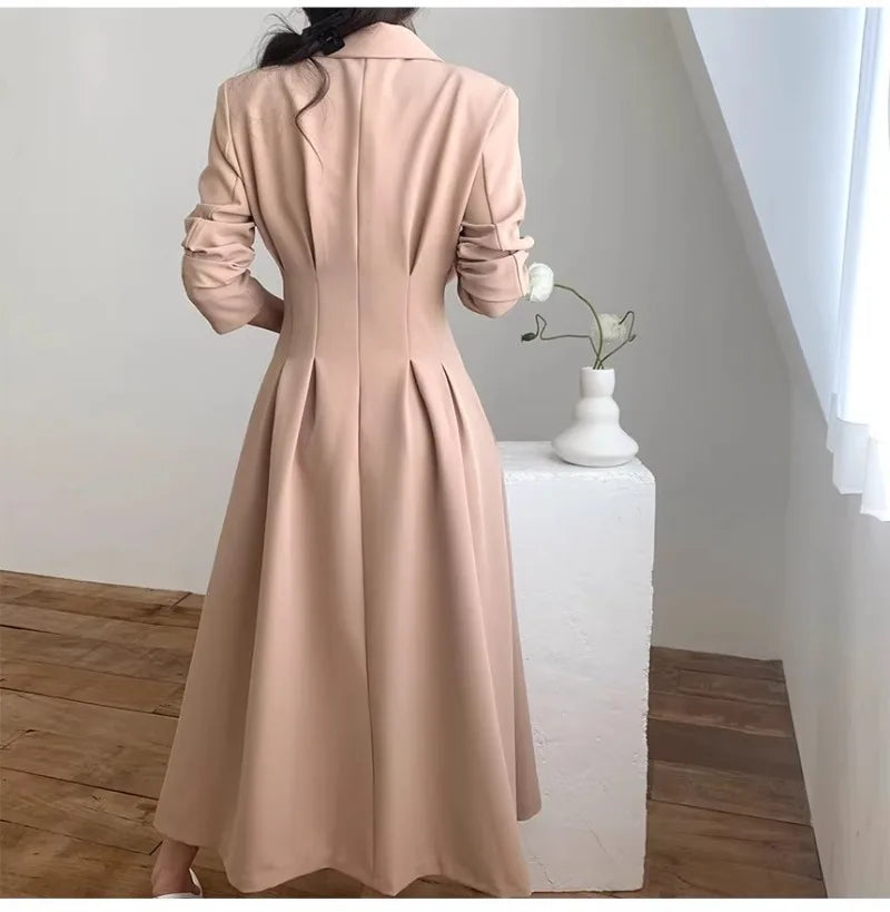Vintage Uzun Kollu Elbise – Çentikli Yaka & Kuşak Detaylı