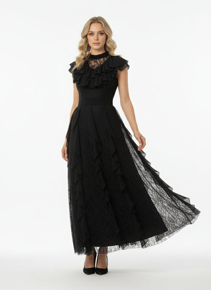 Prenses Tarzı Fırfırlı Stand Yaka Dantel Elbise