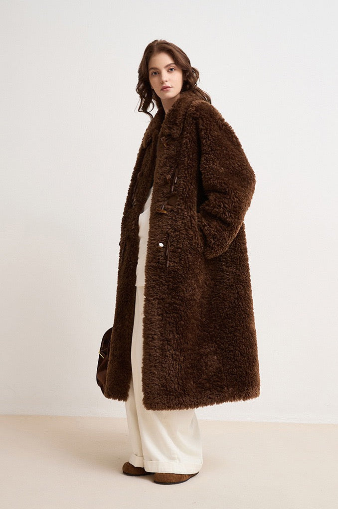 Evelisse Uzun Shearling Kaban