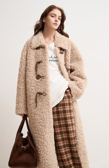 Evelisse Uzun Shearling Kaban