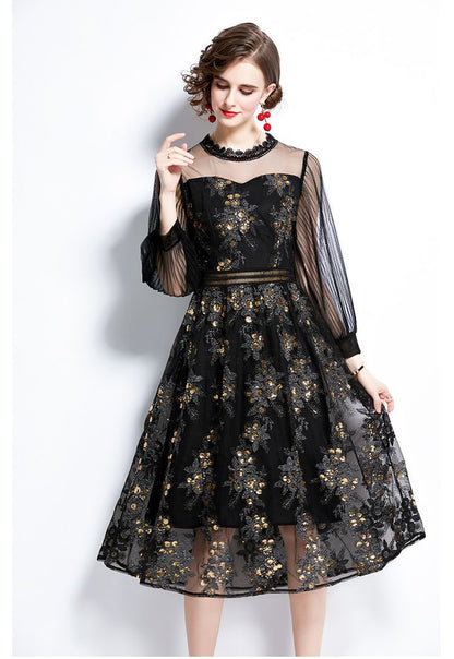 Gece Zarafeti Elbisesi