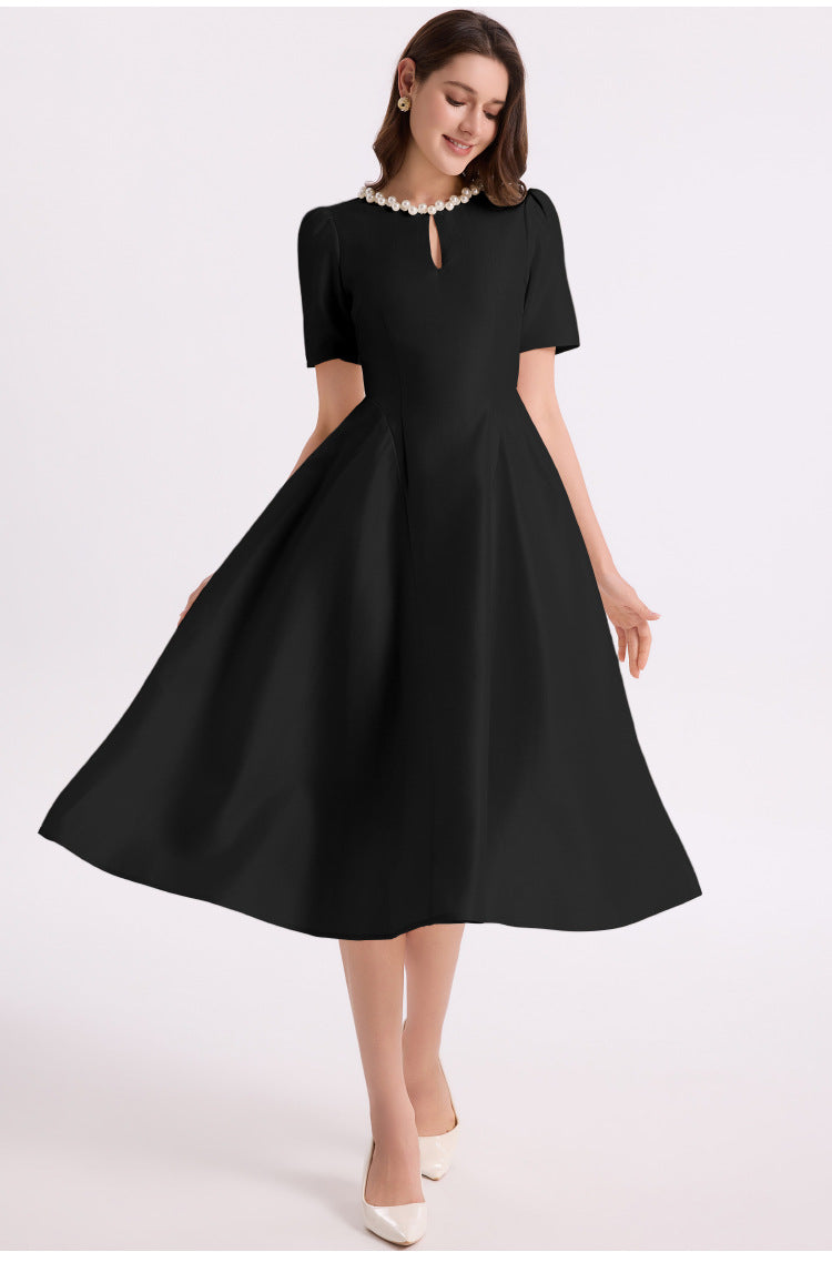 İnci Yaka Siyah Maxi Elbise