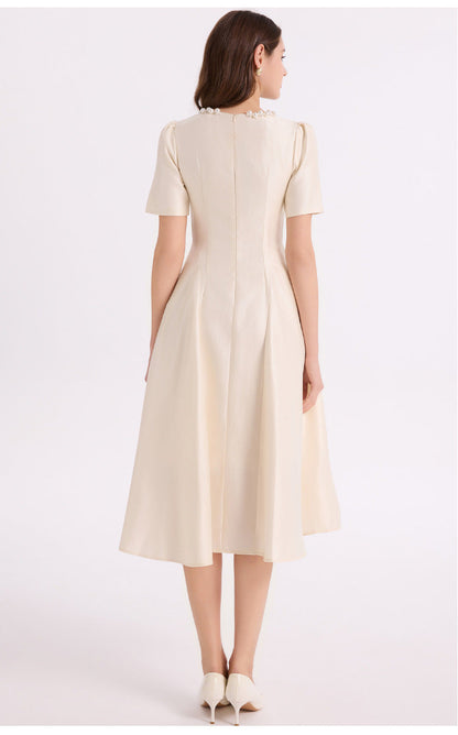 İnci Yaka Siyah Maxi Elbise