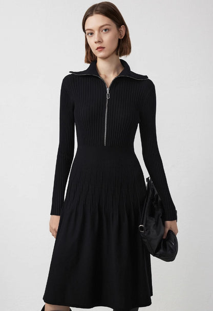 Yaka Detaylı Slim Fit Triko Elbise