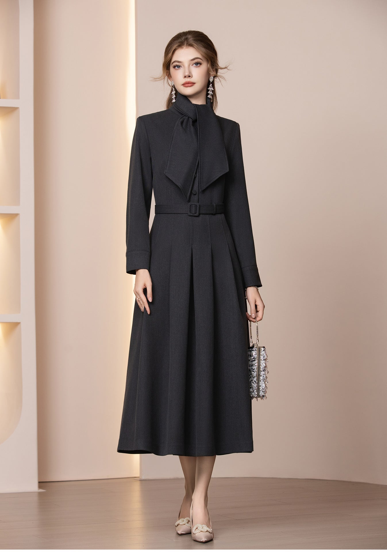 Veloura Kemerli Yün Karışımlı Uzun Kış Elbisesi