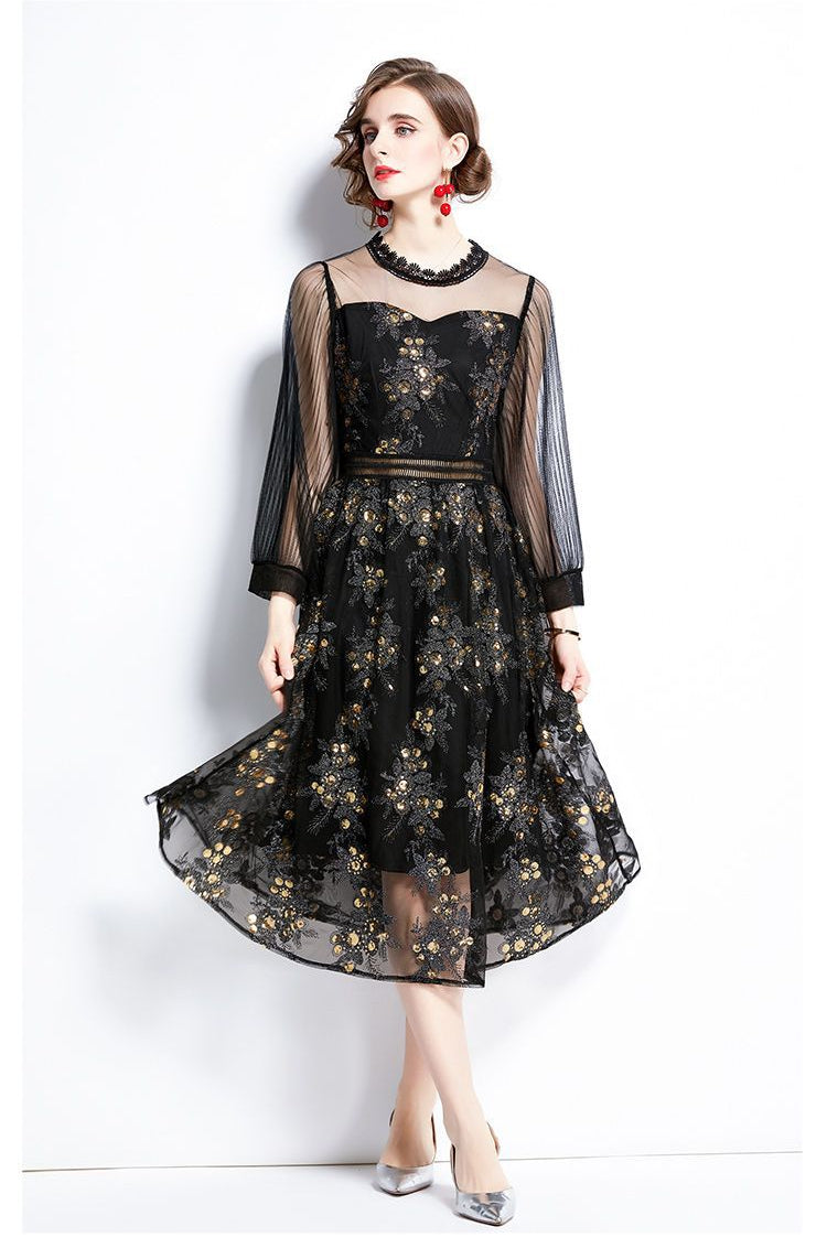 Gece Zarafeti Elbisesi