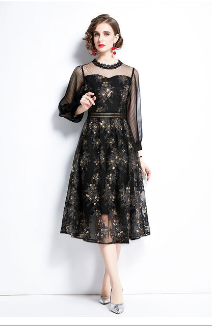 Gece Zarafeti Elbisesi