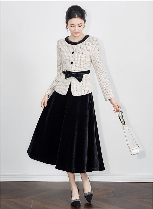 Fiyonklu Tüvit Ceket & Kadife Etek Takımı