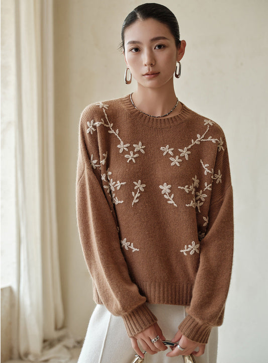 İşlemeli %100 Saf Kaşmir Yuvarlak Yaka Kazak