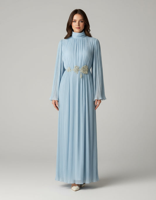 Zarif Kuşaklı Uzun Kollu Şemsiye Kesim Elbise