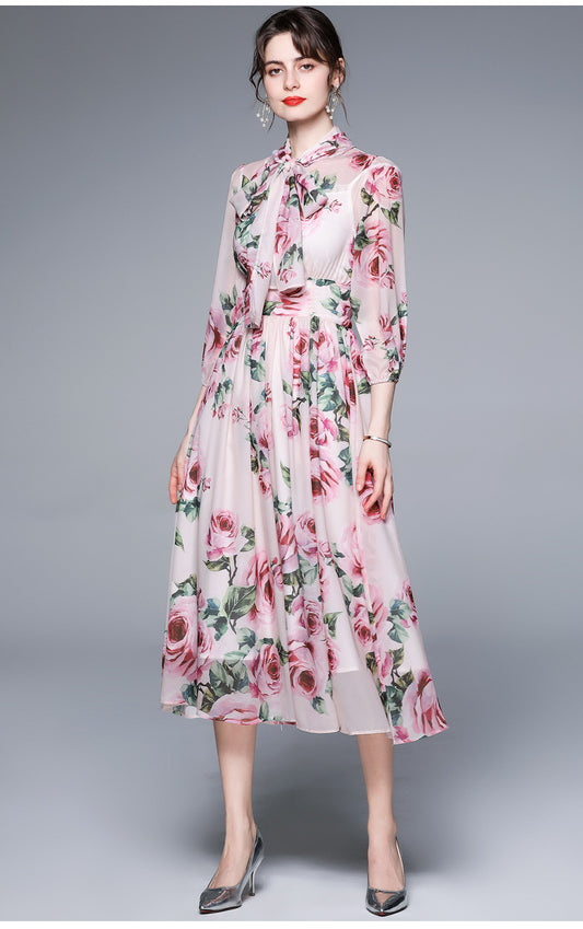 Bağcıklı Yaka Çiçek Desenli Uzun Elbise