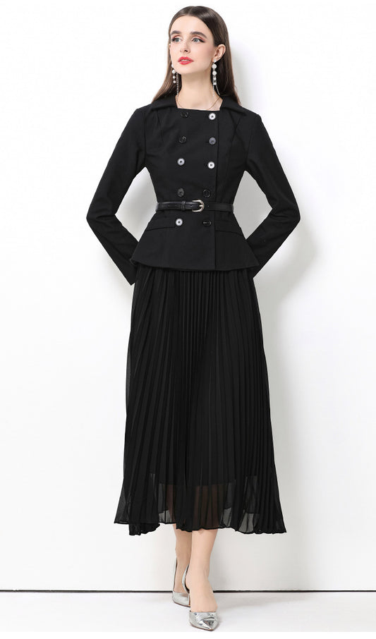 Retro Pile Detaylı Uzun Siyah Elbise (Kemer Hariç)