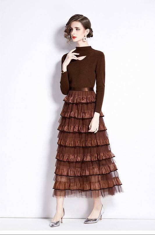 Triko ve Tül Detaylı Katmanlı Uzun Elbise