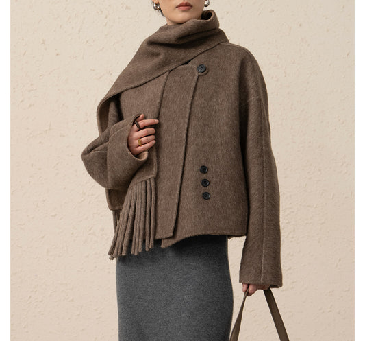 Tüylü Dokulu Kısa Alpaka Yün Ceket