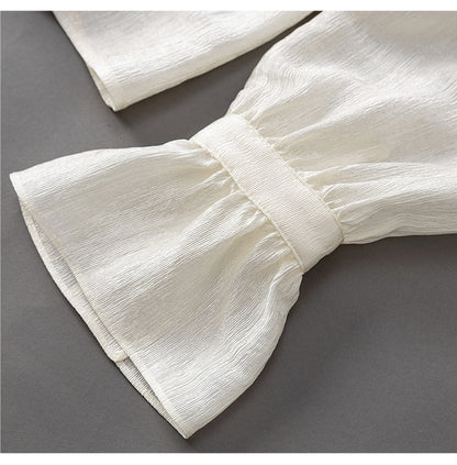 Fırfır Yaka Düğmeli Krem Gömlek