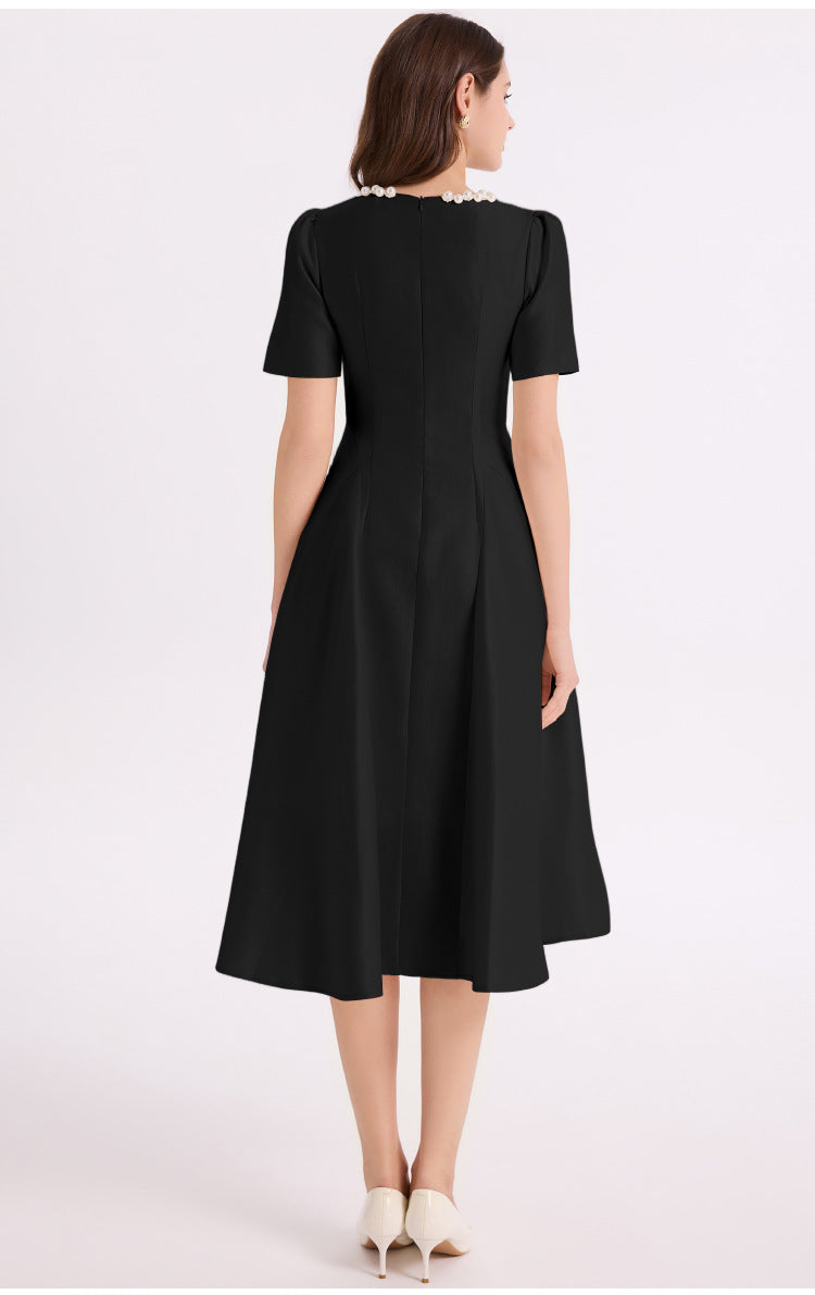 İnci Yaka Siyah Maxi Elbise