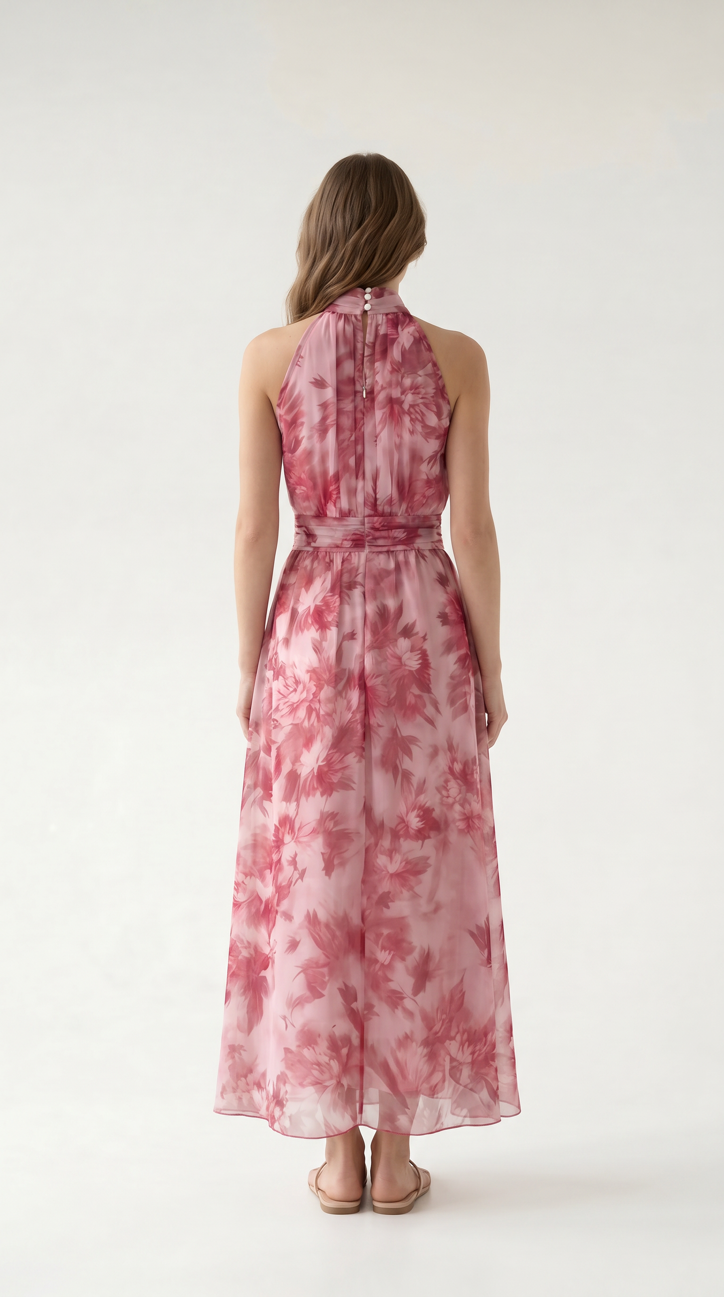Çiçek Desenli Halter Yaka Maxi Elbise